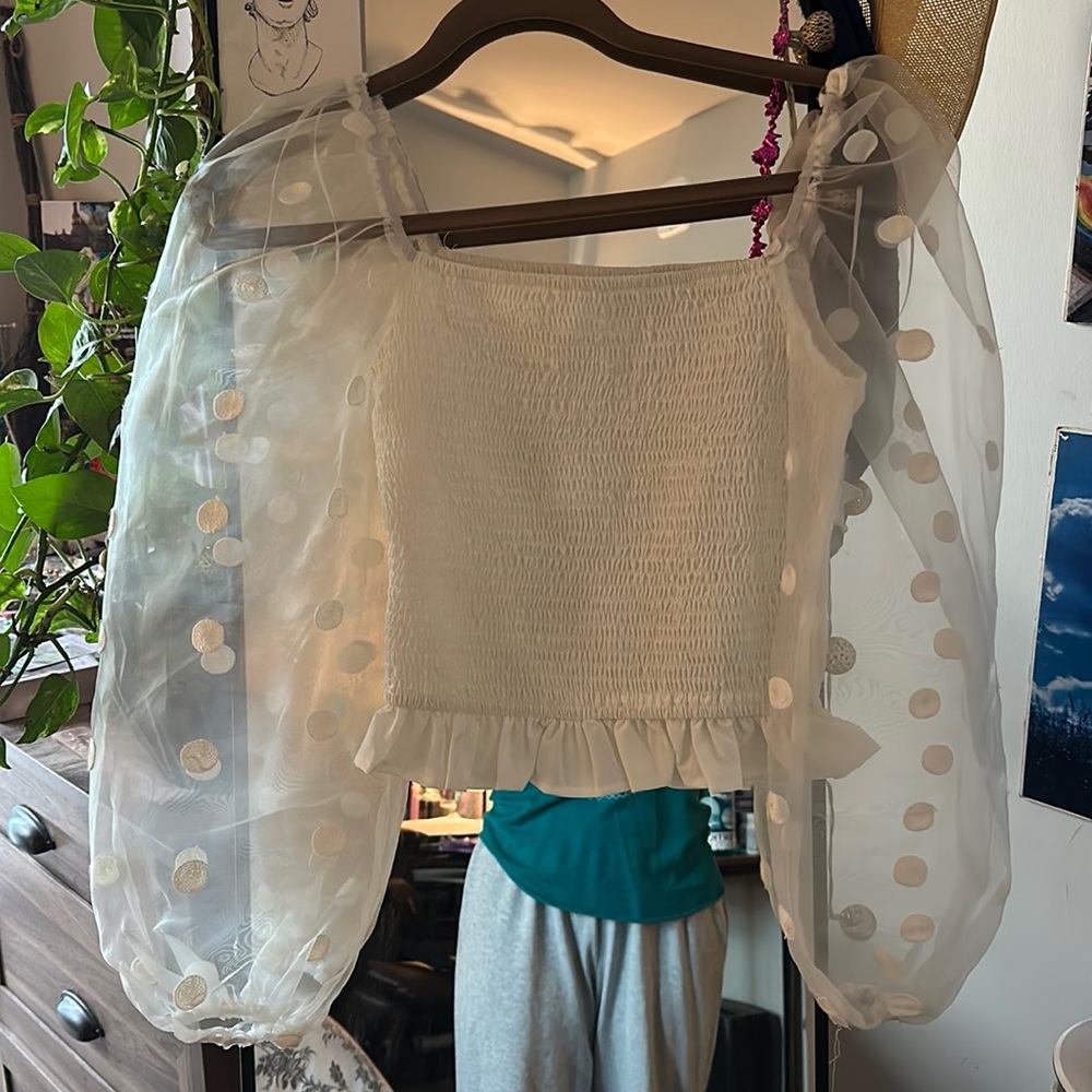Puff sleeve top